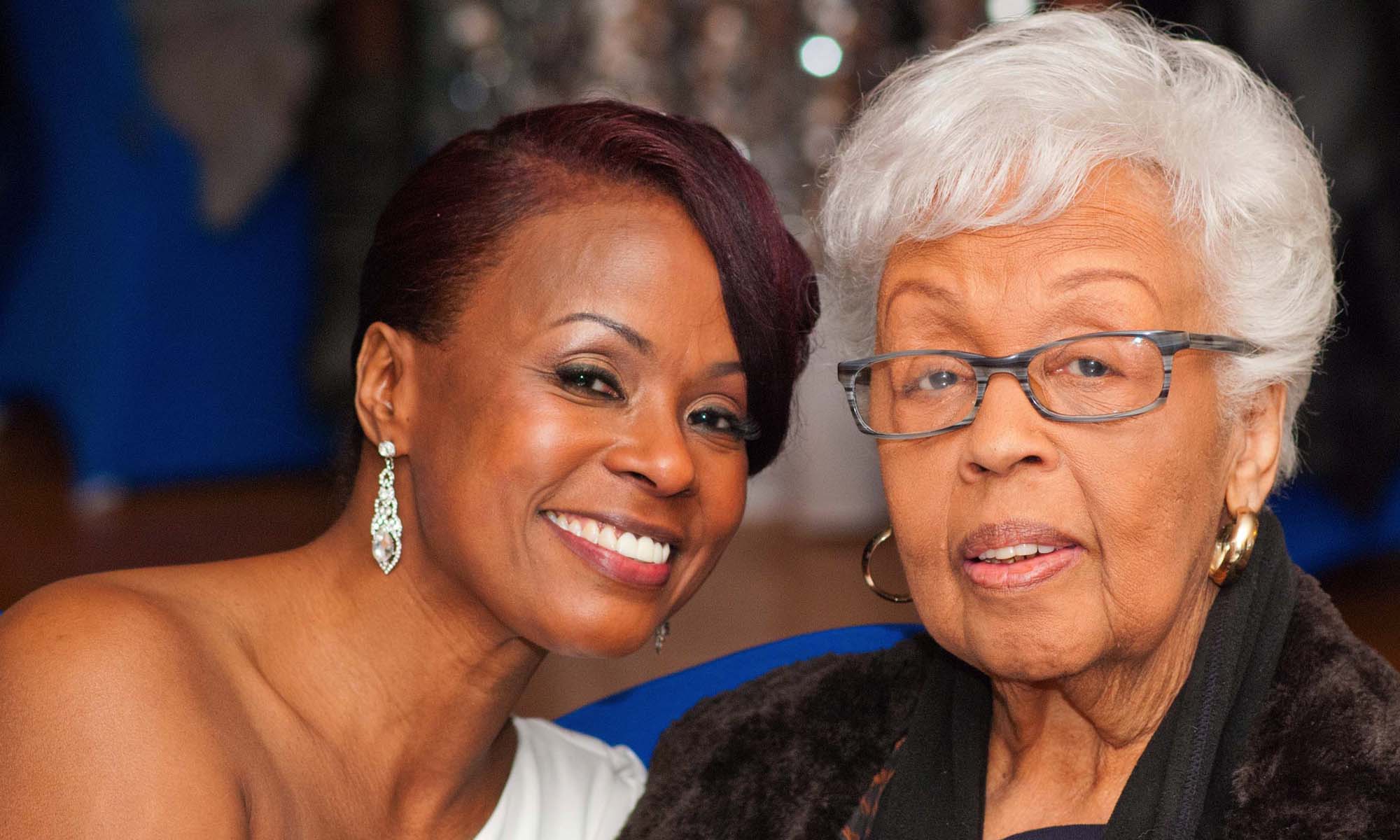 Justus Johnson Photography Monique With Grandmother